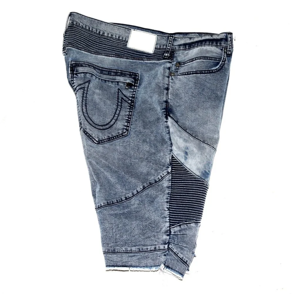 True‎ Religion Geno Relaxed Slim Moto Men's Shorts Size 42 Thrashed Distressed
